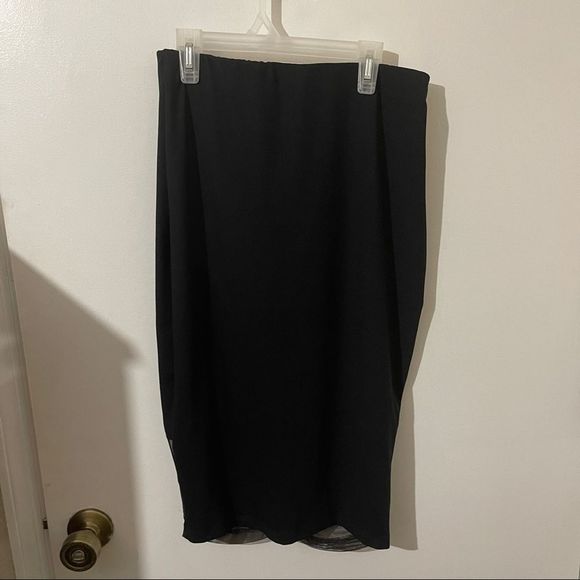Bebe Black Mesh Detail Midi Skirt size M - Picture 1 of 3